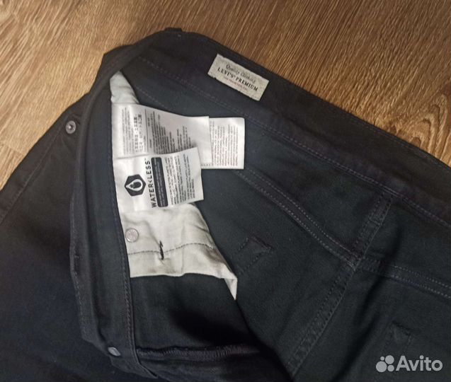 Джинсы Levi's 502 Original