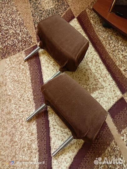 Подголовники передних сидений /Москвич