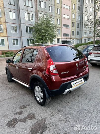 Renault Sandero Stepway 1.6 AT, 2013, 198 500 км