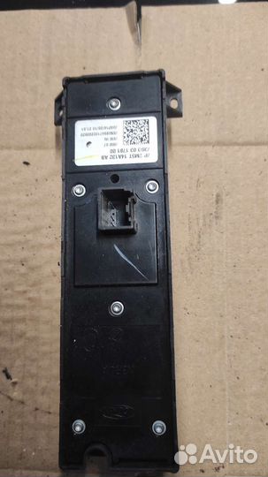 Блок стеклоподъемников форд фокус 2