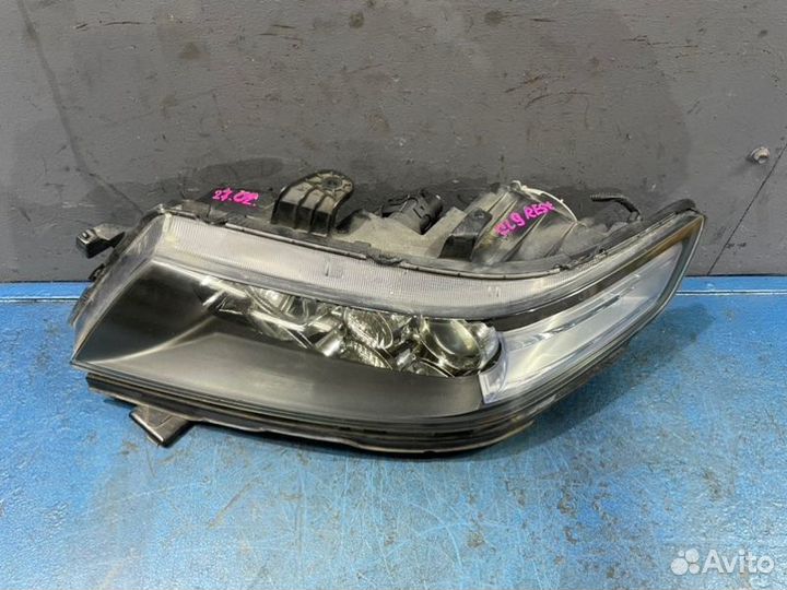 Фара ксенон левая Honda Accord 7 CL Рест