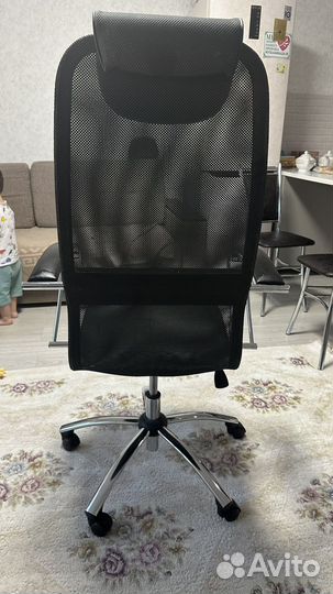 Компьютерное кресло