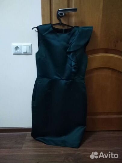 Платье zara 46 размер