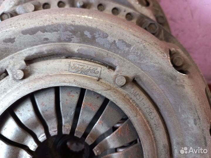 Маховик,комплект сцепления Форд Фокус 2 1,4-1,6