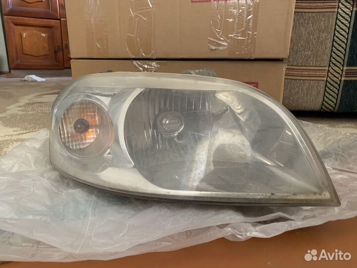 Фара Chevrolet aveo т250 правая