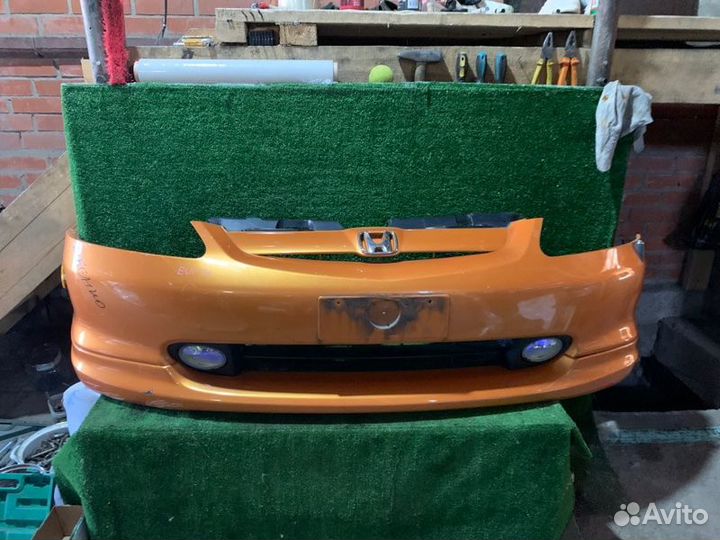 Бампер передний Honda Civic EU1