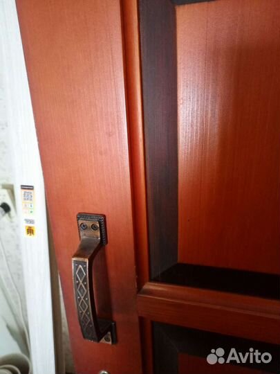 Дверь входная двойная деревянная 10 тысяч