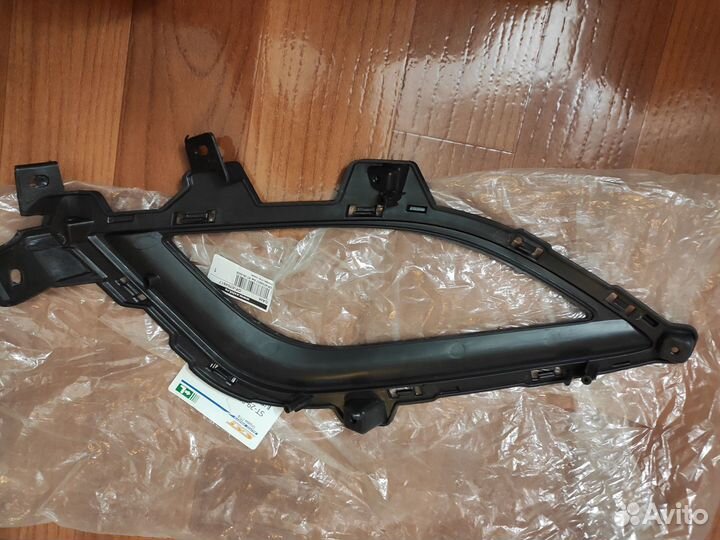 Левая рамка\оправа для птф I30 2012-2015