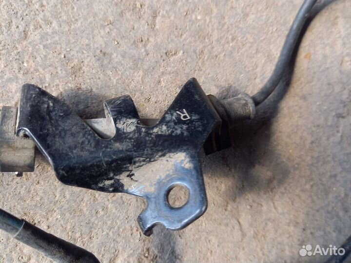 Honda accord 8 Датчик абс передний