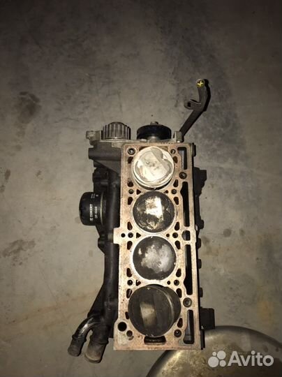 Двигатель на LADA largus к7м