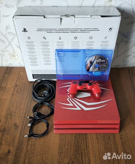 Sony PS4 Pro 1Tb Spider-Man