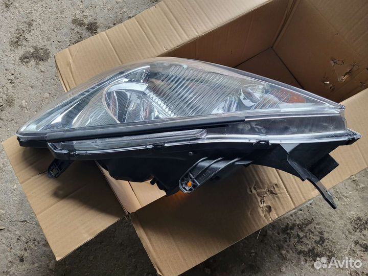 Mitsubishi lancer 2003-2007 фара левая