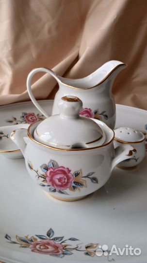 Остатки столового сервиза