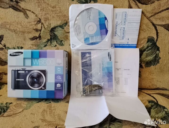 Компактный фотоаппарат Samsung WB 600