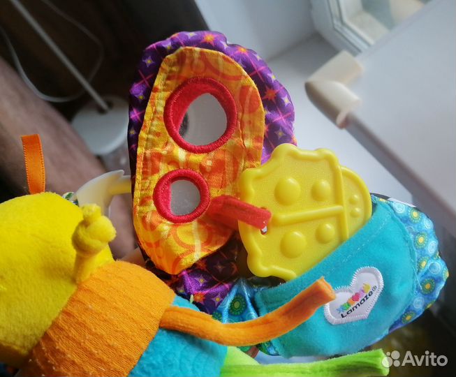 Развивающая игрушка светлячок lamaze