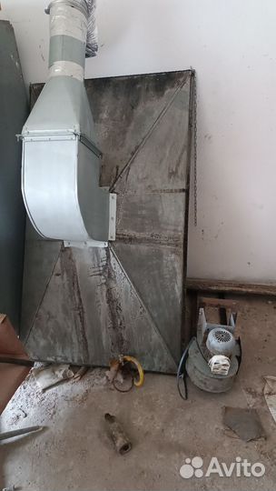 Вытяжка для пекарни или кухни