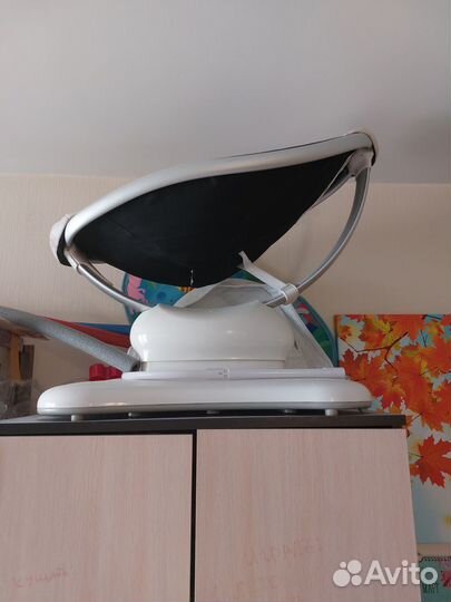 Продаю шезлонг-качели 2moms Mamaroo на запчасти