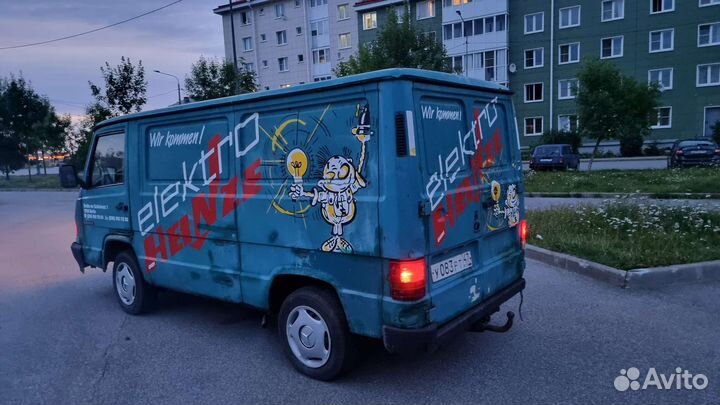 Mercedes-Benz MB100 цельнометаллический, 1993