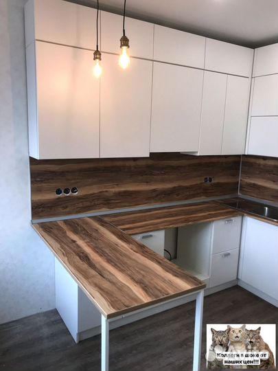 Кухонный гарнитур угловой