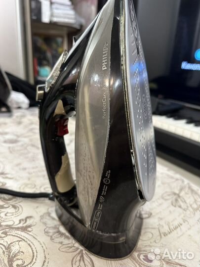 Утюг Philips PerfectCare Azur