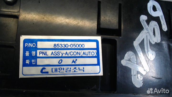 Переключатель отопителя SsangYong Musso, 1996