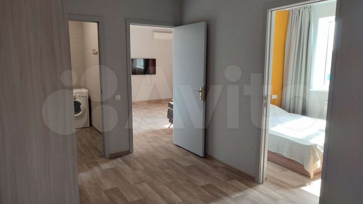 2-к. квартира, 42 м², 3/3 эт.