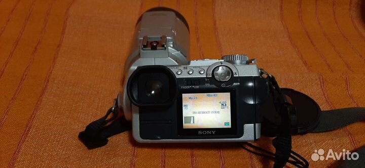 Фотоаппарат sony DSC-F717