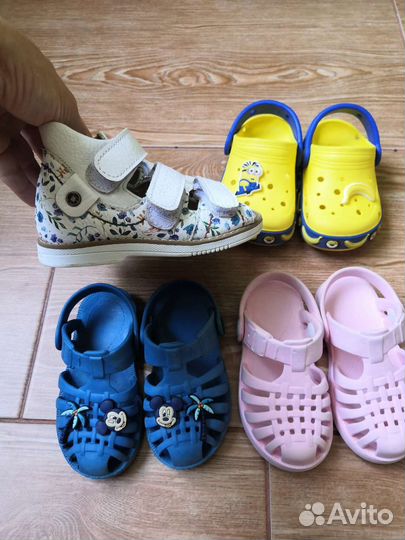 Сандалии детские