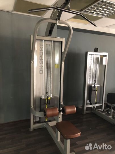 Вертикальная тяга и другие тренажёры