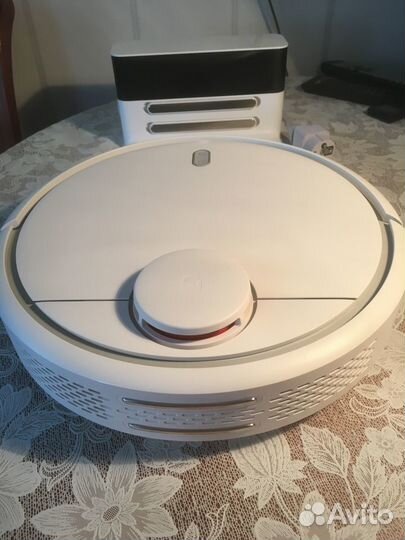 Робот пылесос xiaomi новый