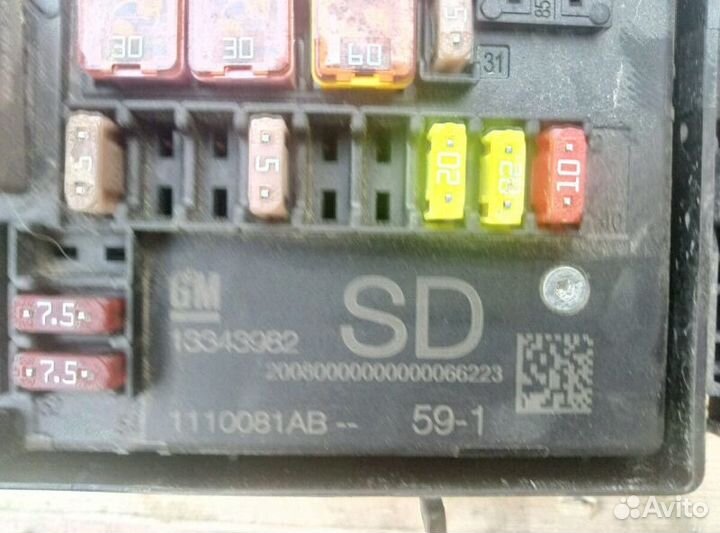 Блок предохранителей опель астра J 2011г. 1,4 мех