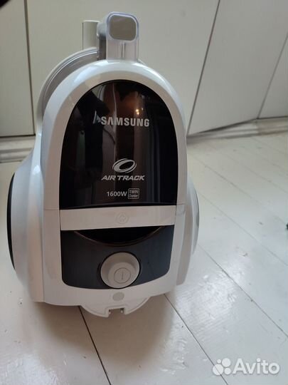Пылесос Samsung 1600w