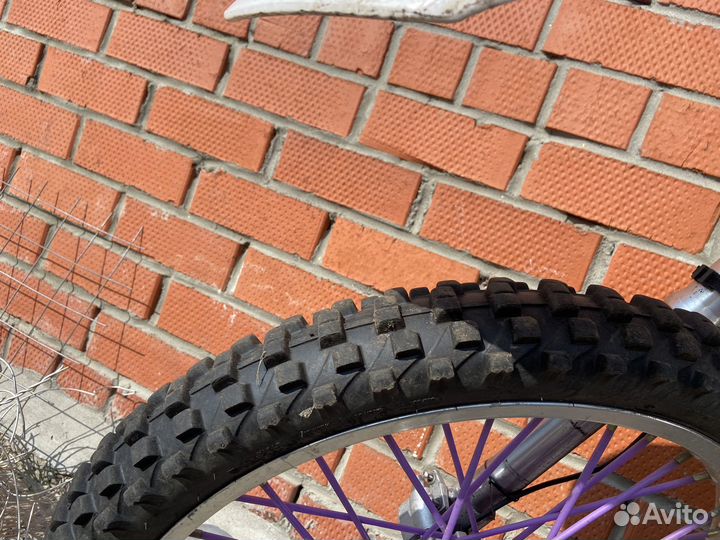 Кроссовый мотоцикл