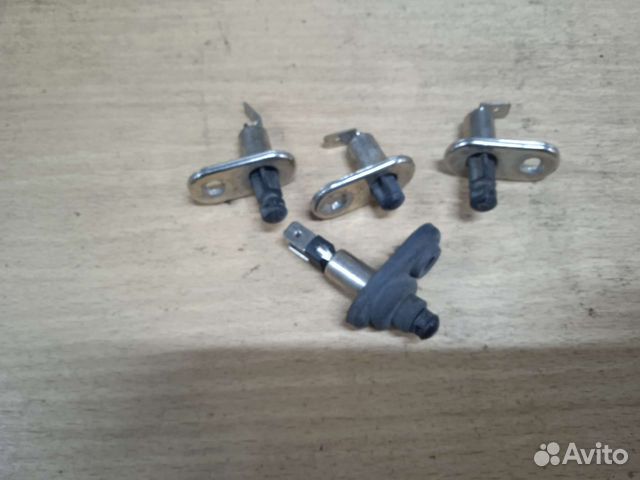 Концевой выключатель к-кт. BMW E28 бмв 5 E28