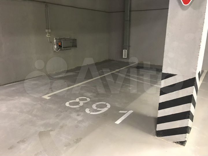 Машиноместо, 15 м²