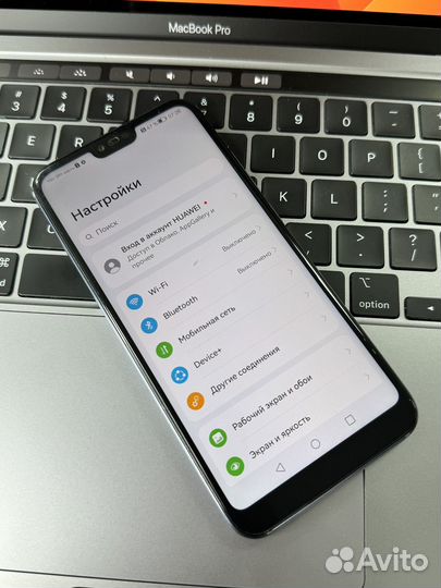 HONOR 10, 4/64 ГБ