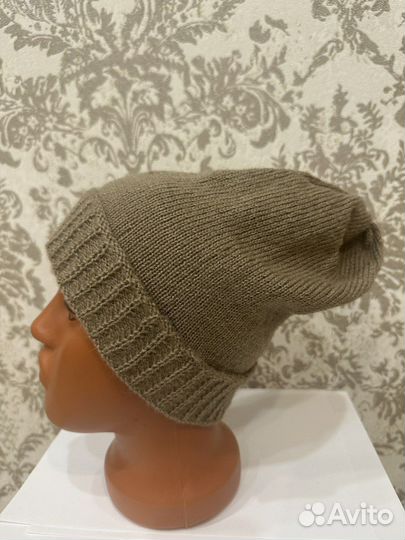 Шапки женские вязаные