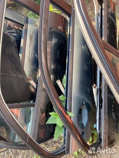 Накладка MR525758 заднего стекла митсубиси лансер9