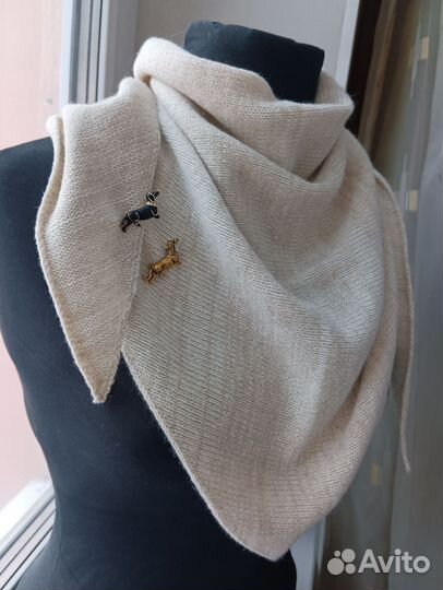 Шарфы платки палантины новые