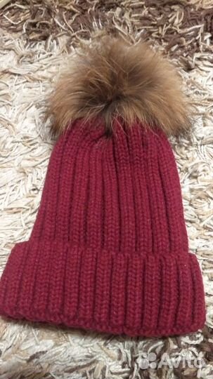 Шапки с помпоном на кнопке разные варианты. Новые