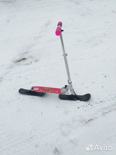 Детский снегокат бу