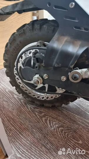 Электросамокат бу Kuggo M5