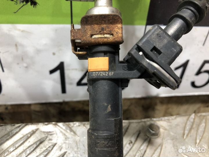 Форсунка двигателя Opel Astra H