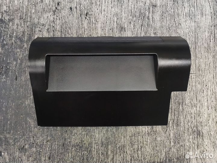 Задняя крышка