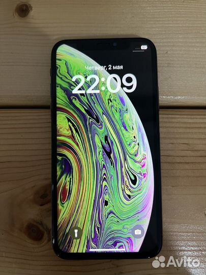 iPhone Xs, 64 ГБ