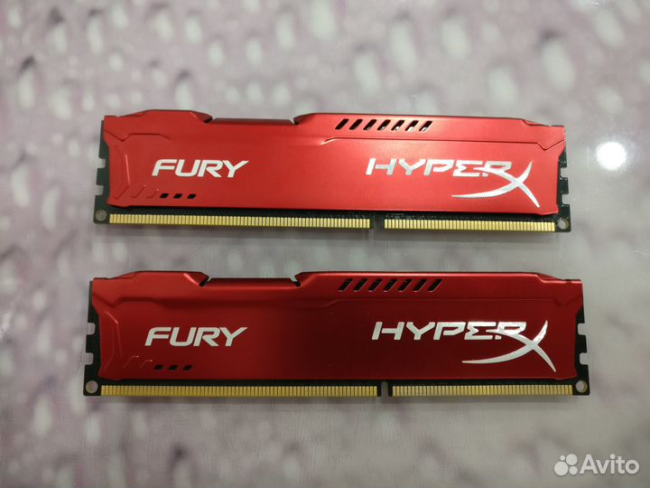 Kingston HyperX fury Red 4Gb DDR3 1866 MHz