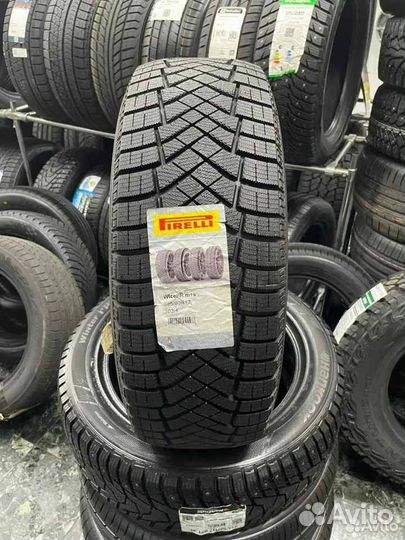 Pirelli Ice Zero 225/60 R17