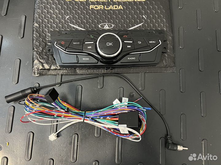 Блок кнопок для магнитолы Приора