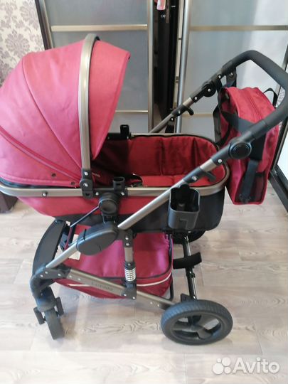 Прогулочная коляска 2 в 1