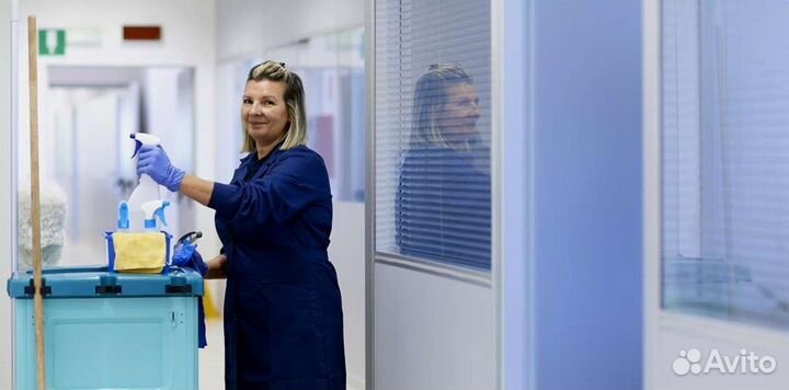 Уборщик(ца) в здание дц